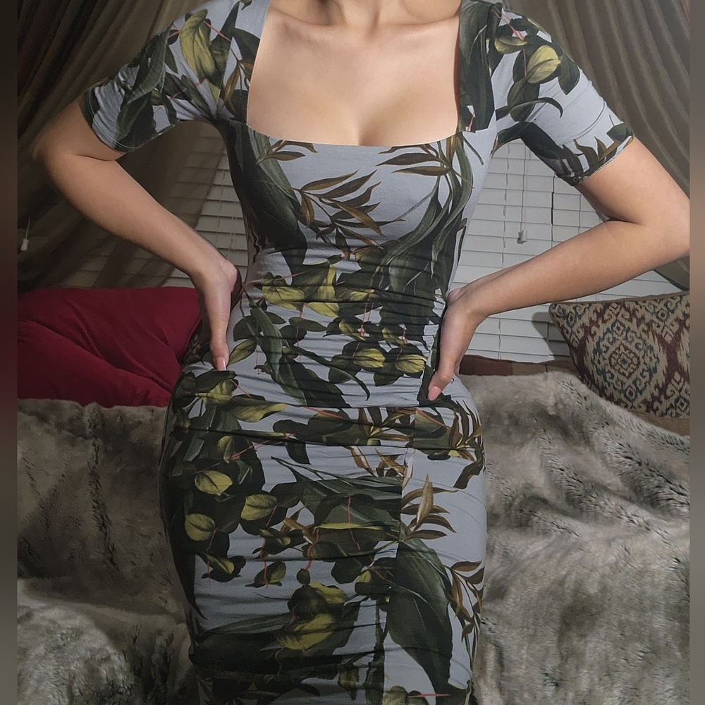 Guess Dress floral tropical Grey green dress